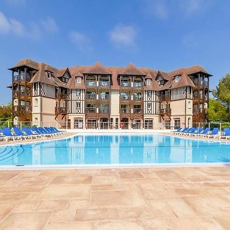 "Magnifique 2 Pieces Deauville" Piscine Et Jardin Esterno foto